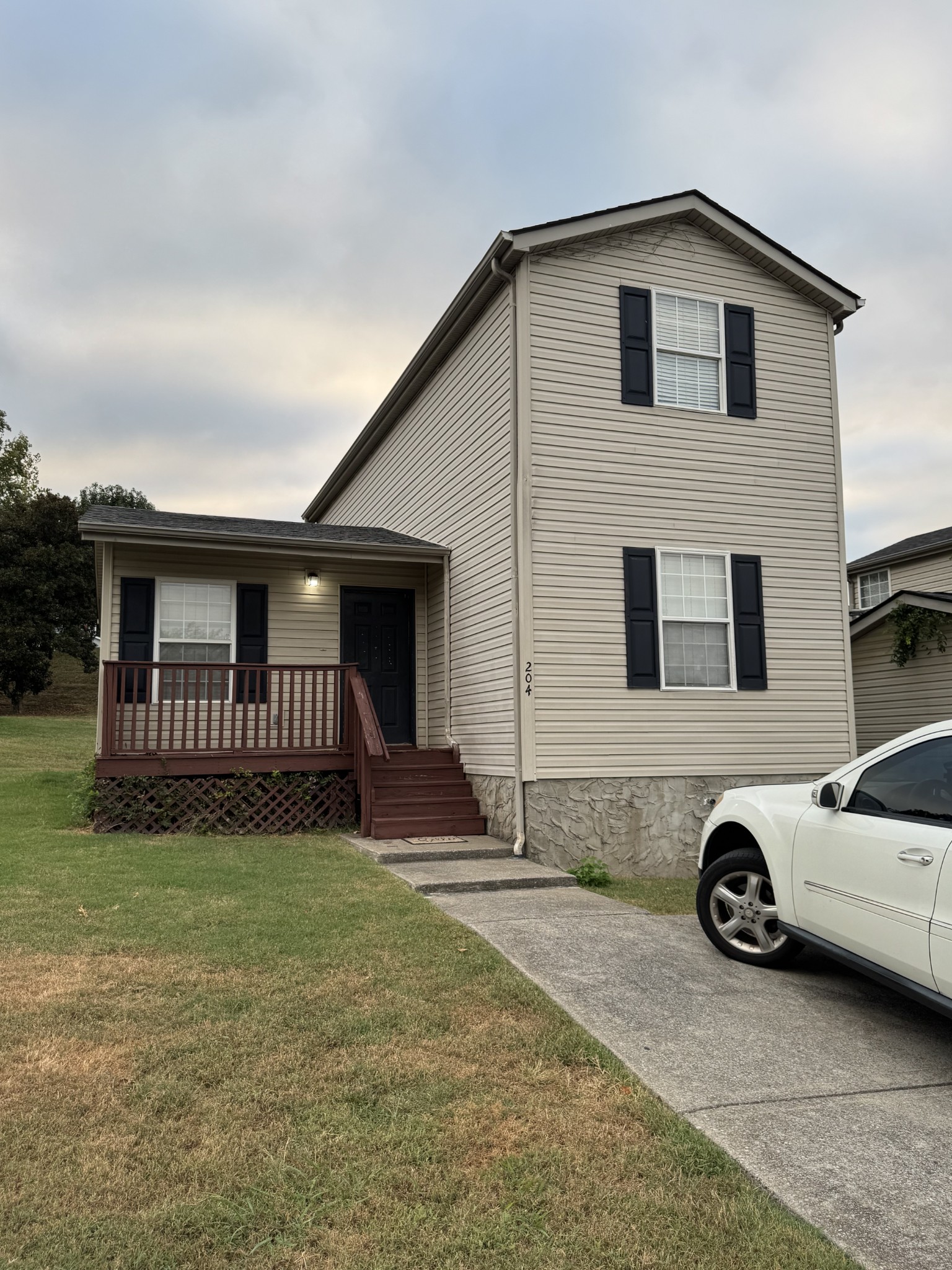 204 Brittany Park Cir — photo
