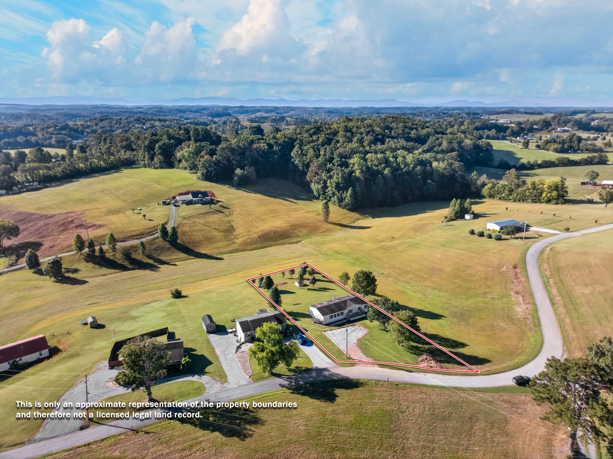 560 Meadowview Road, Mosheim, TN 37818 — photo 2