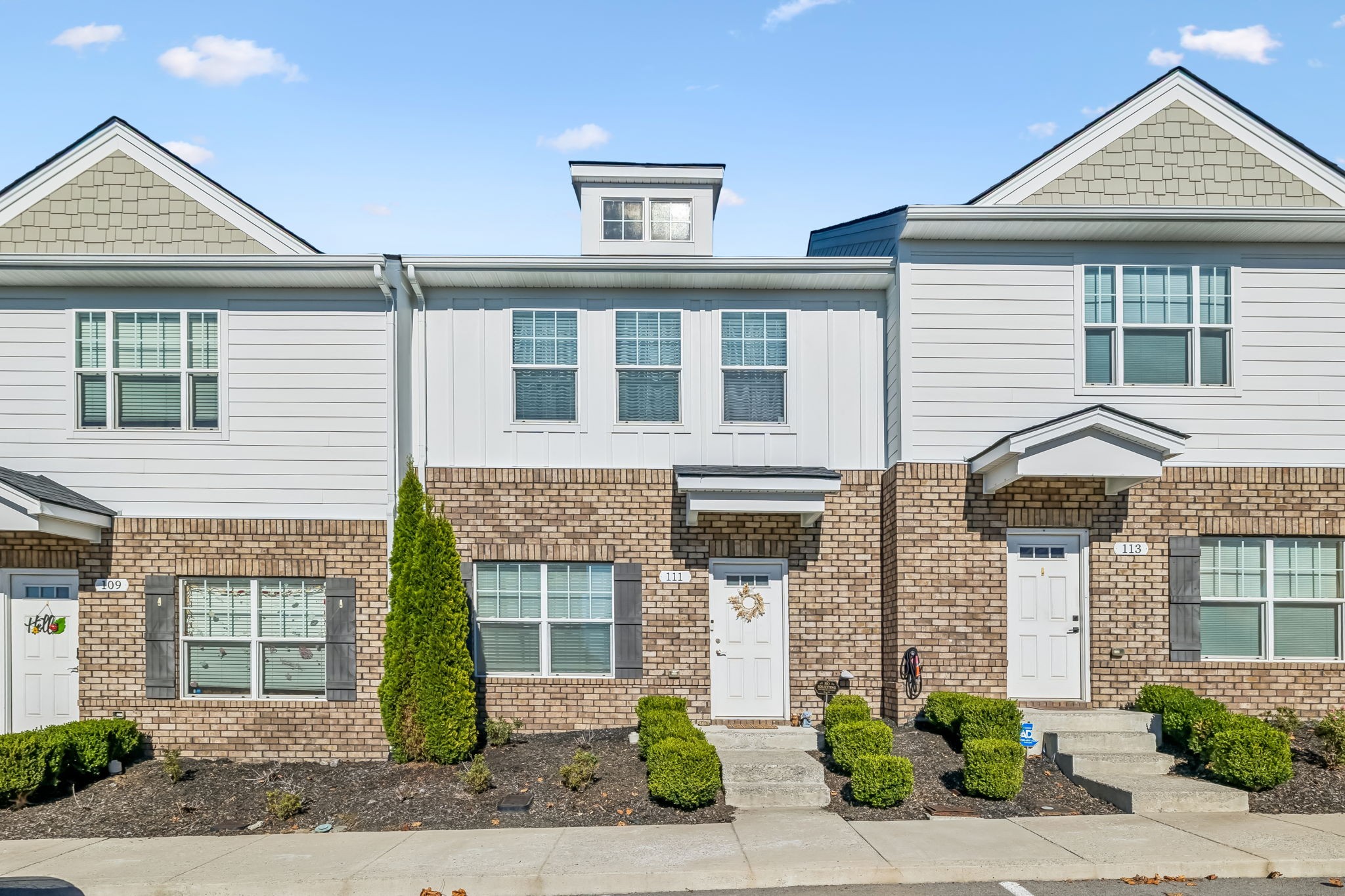 111 Dry Creek Commons Dr — photo