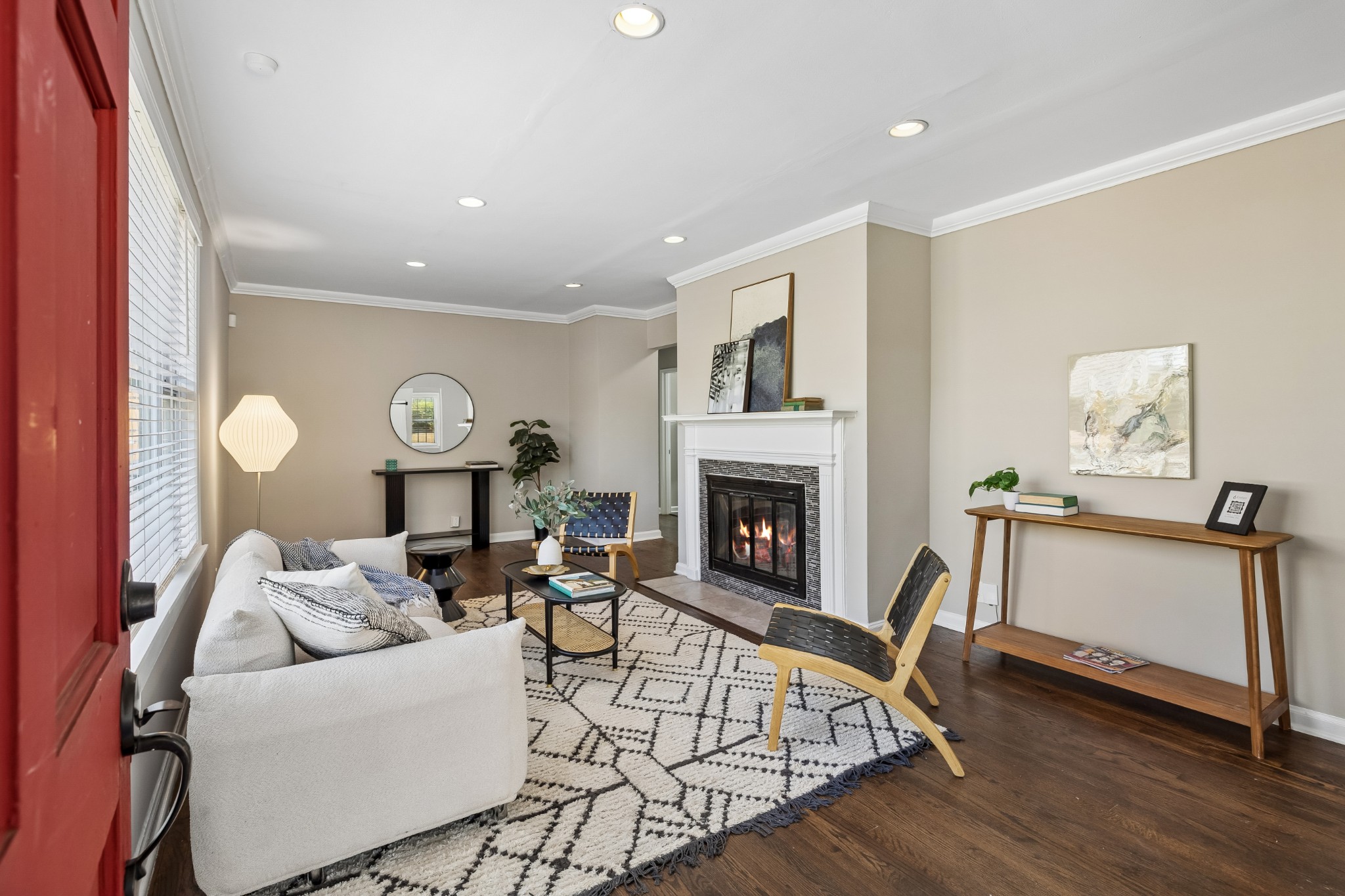 2624 Foster Ave — photo
