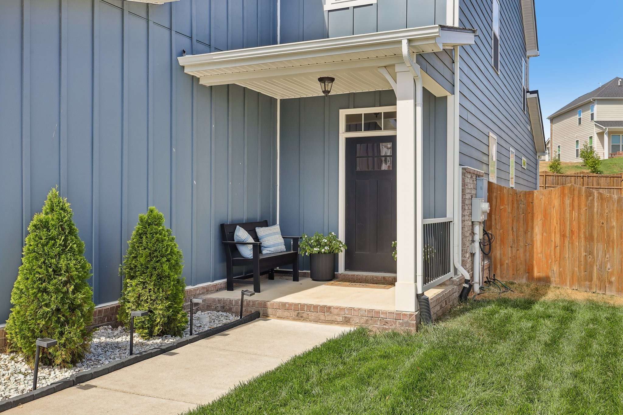 128 Willow Bend Dr — photo