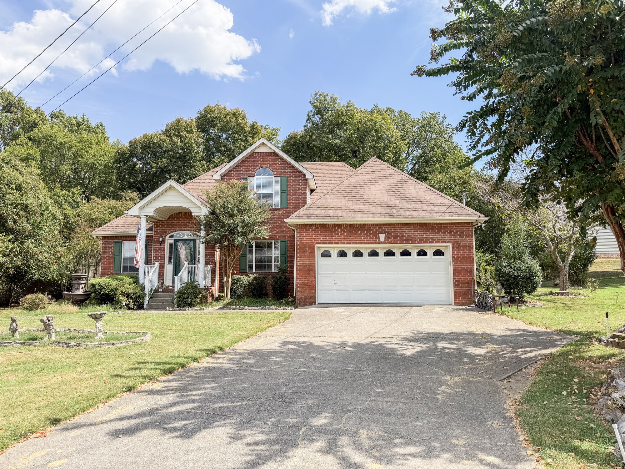 309 Stafford Ct — photo
