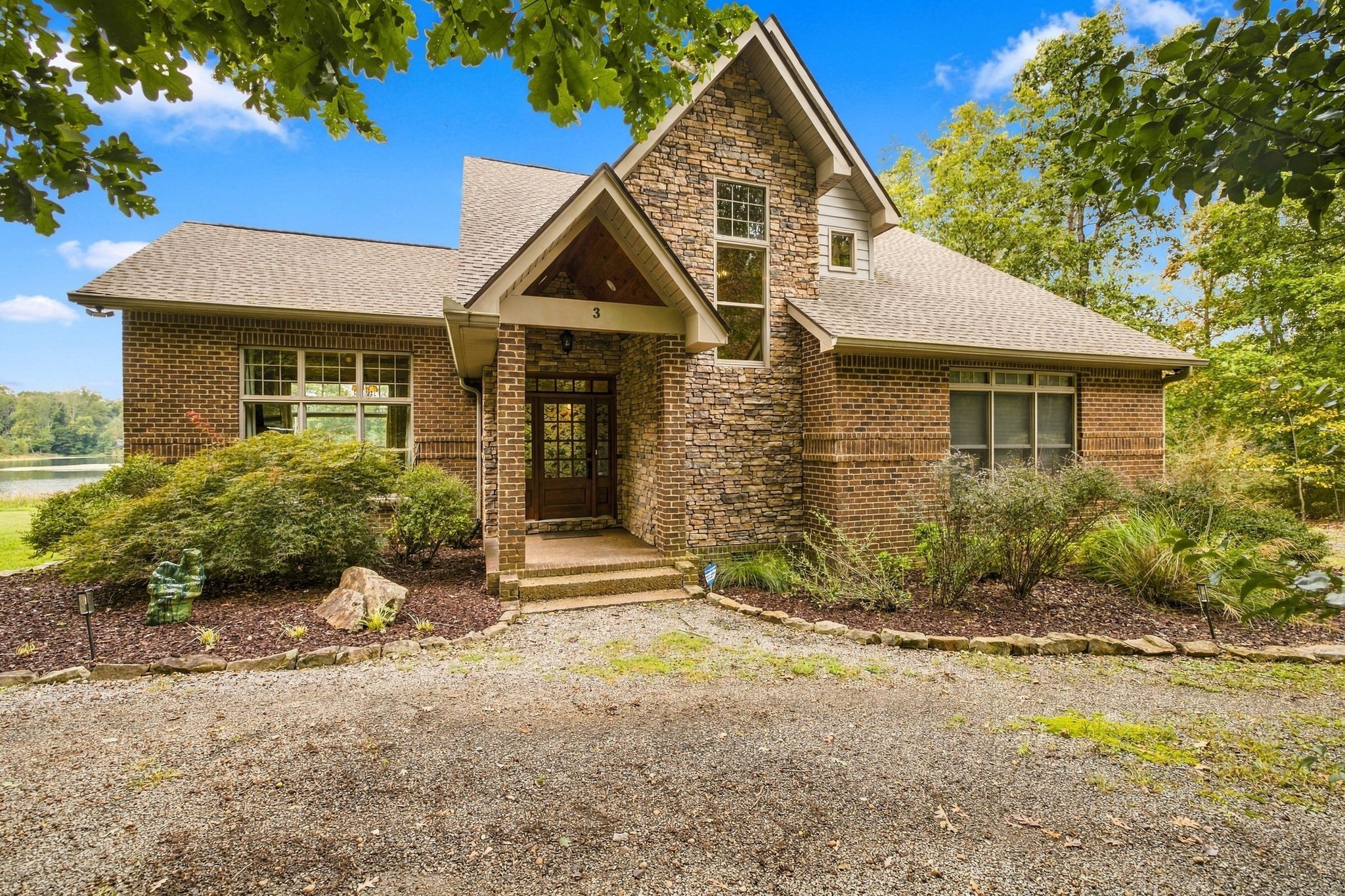3 Lillypad Lane — photo