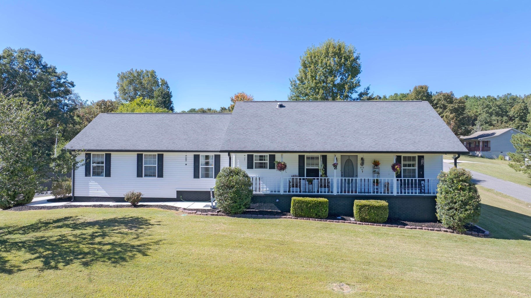 123 Pine Ridge Dr — photo