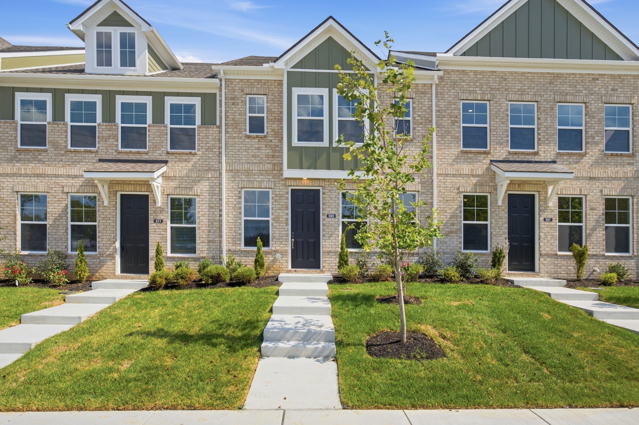 509 Hartmann Landing Way — photo