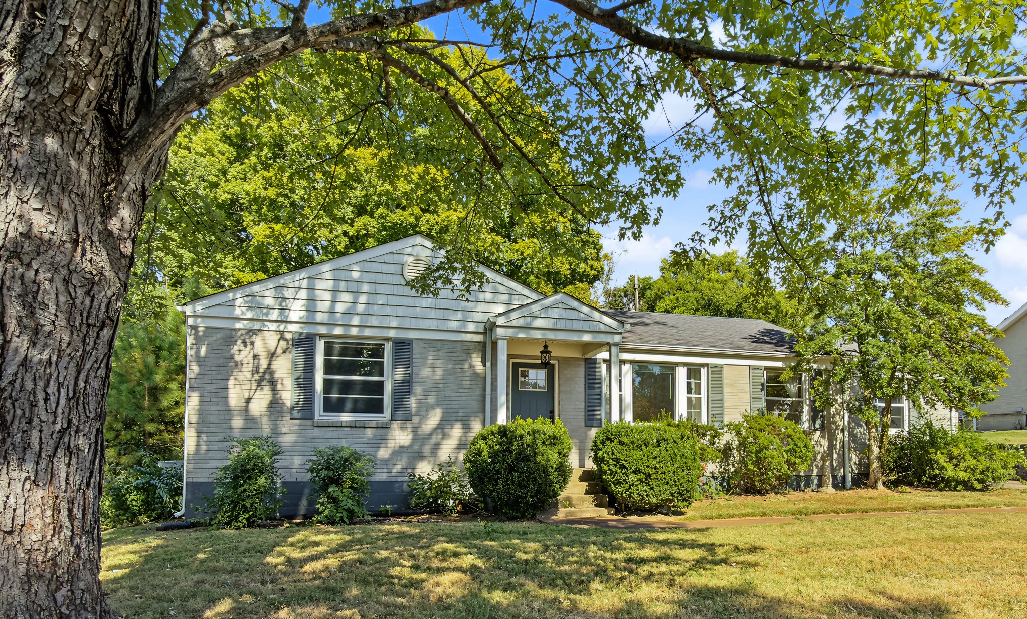 1662 Valley Rd — photo