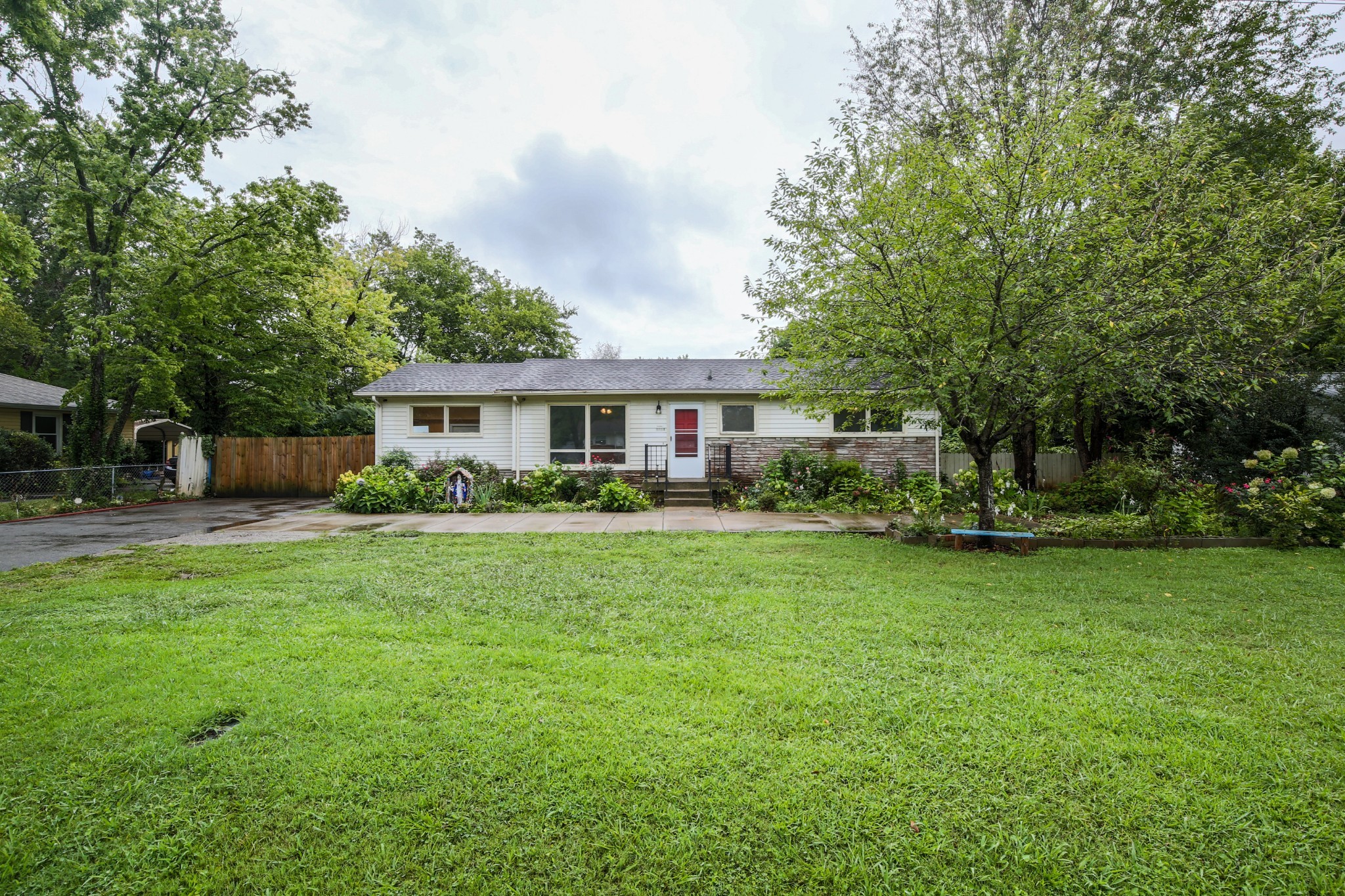 1814 Cypress Dr — photo