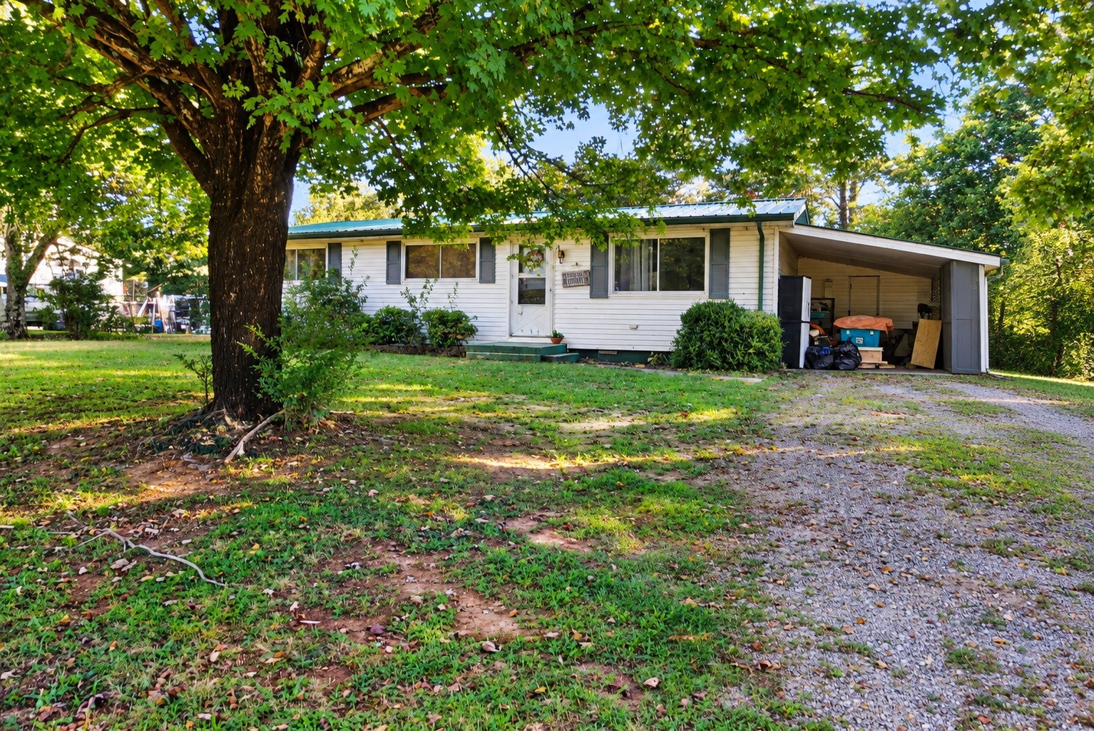 226 George Bates Rd — photo