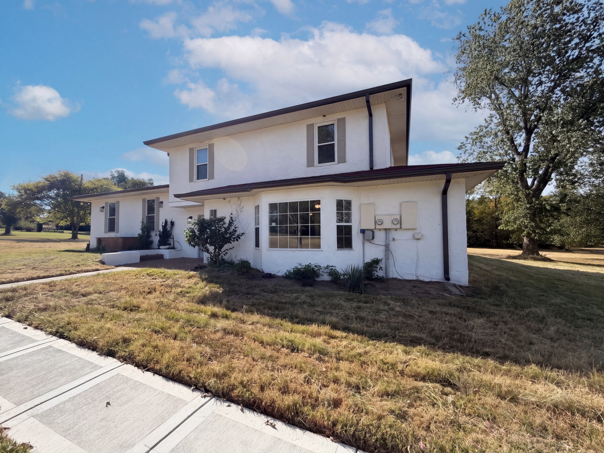 557 Peach Valley Rd — photo