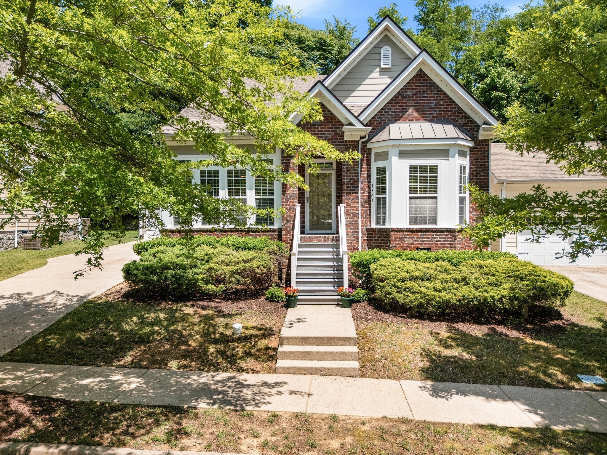 4307 Barnes Cove Dr — photo