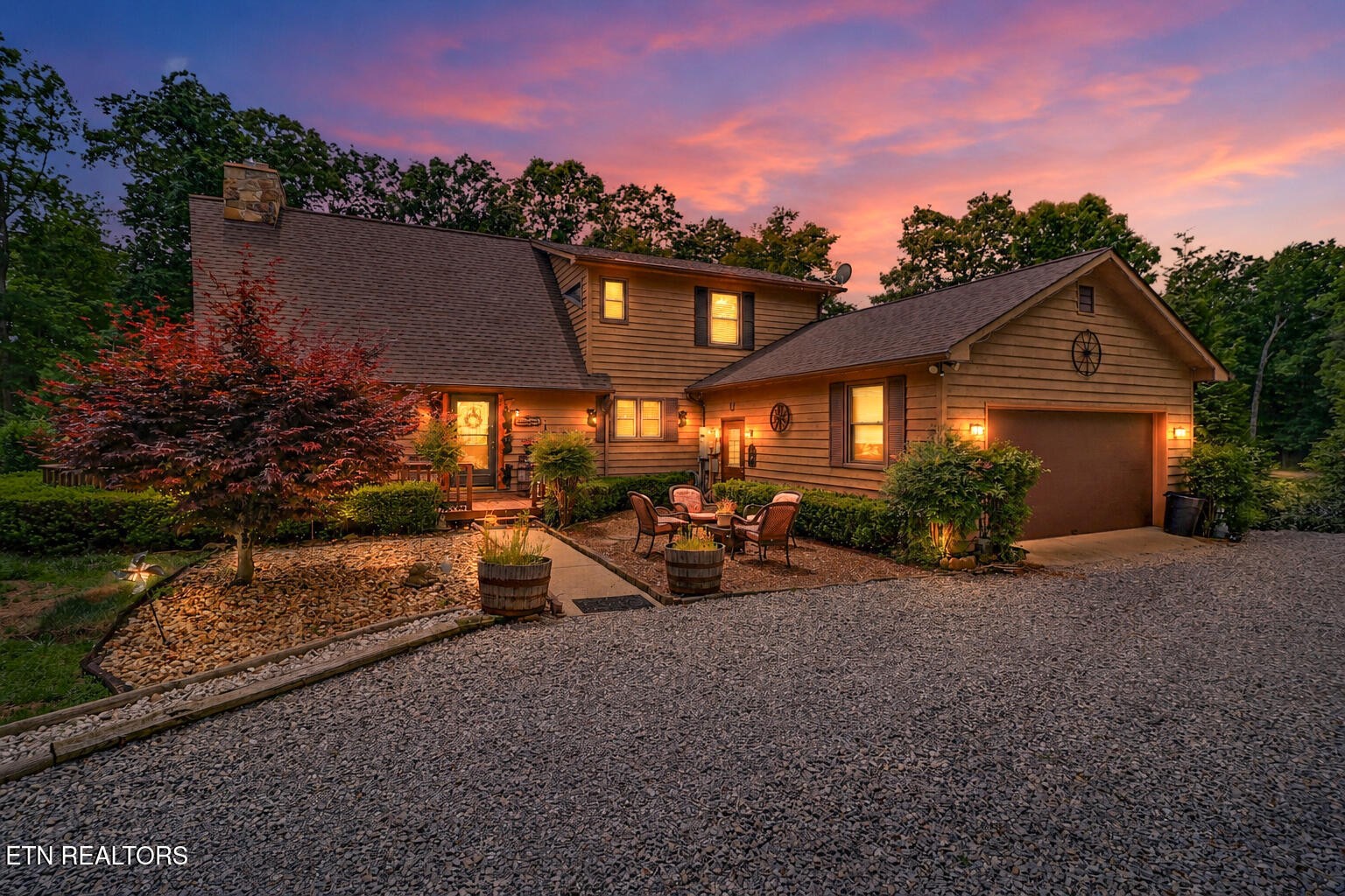 1072 Belmont Drive — photo