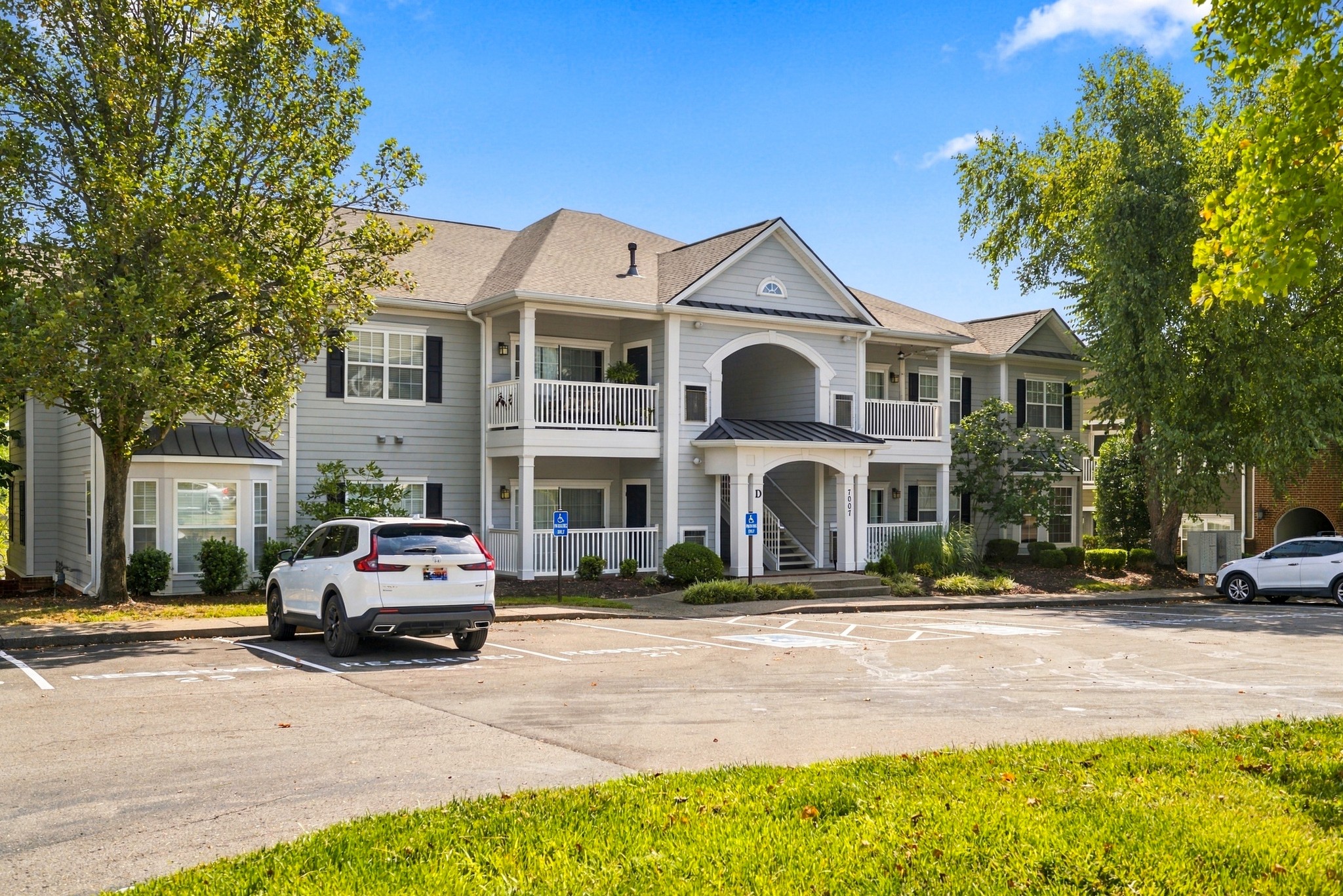 7007 Lenox Village Dr D-5 — photo