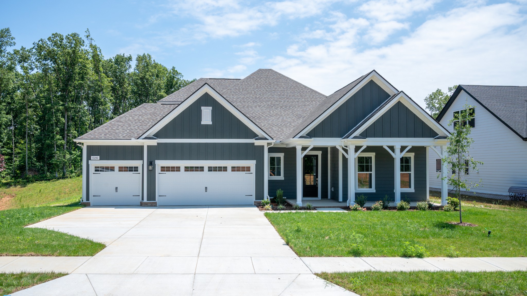 7290 Fairlawn Drive — photo