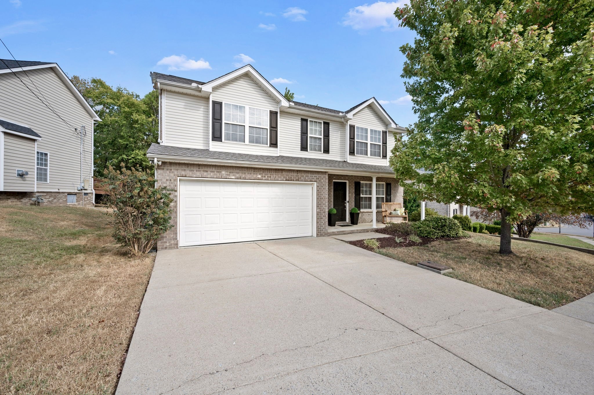 2712 Bison Ct — photo