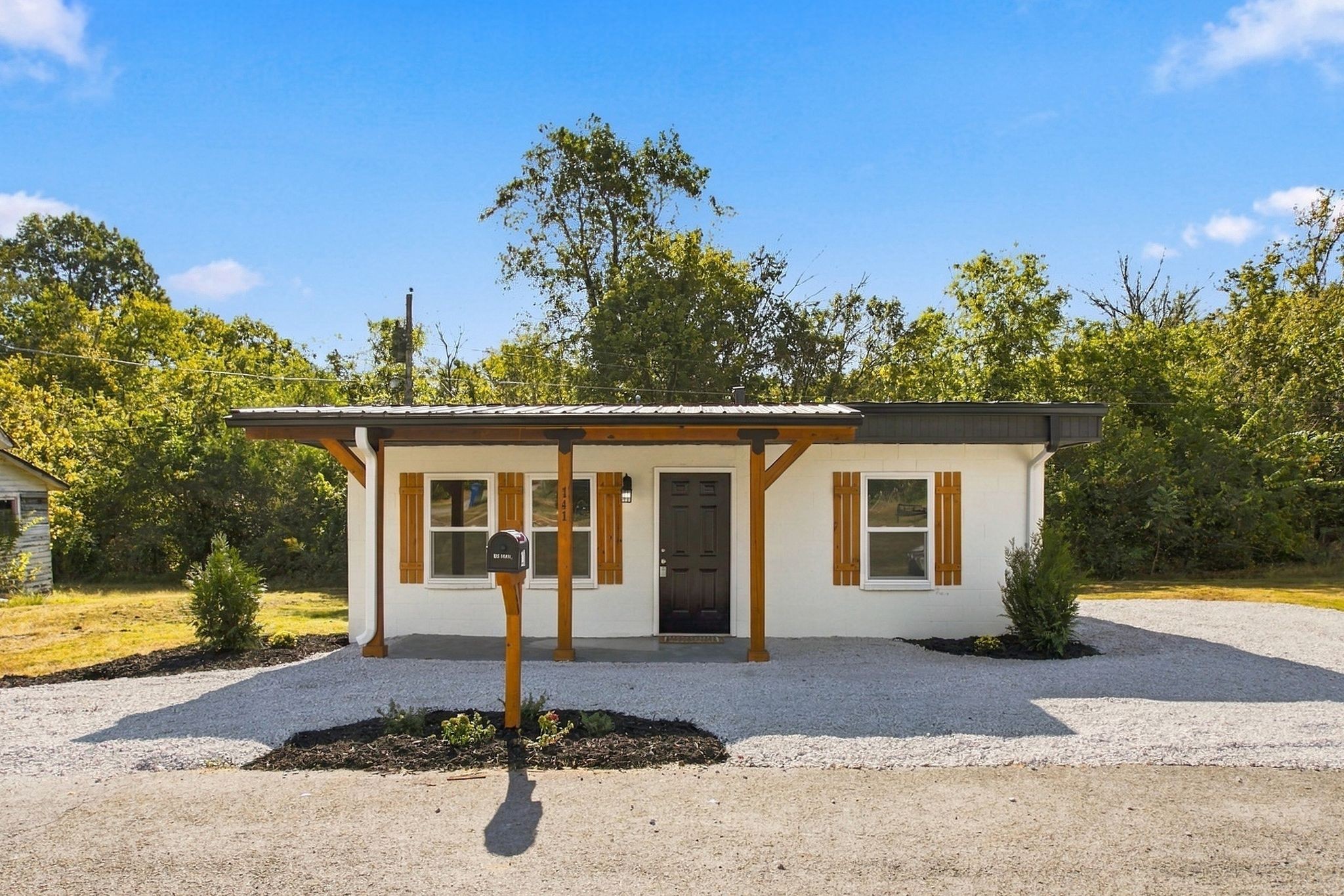 141 Scott Town Rd — photo