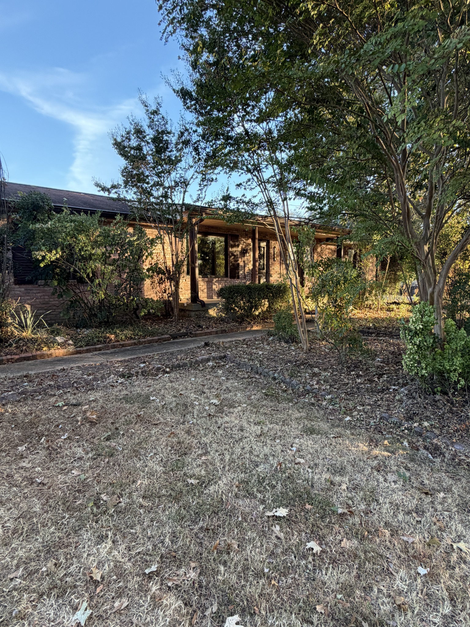 2989 Brantley Dr — photo