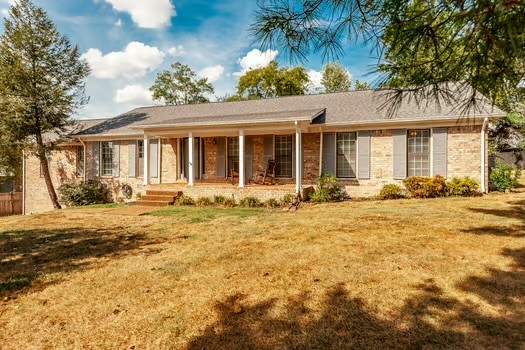 210 Tippett Hollow Ct — photo