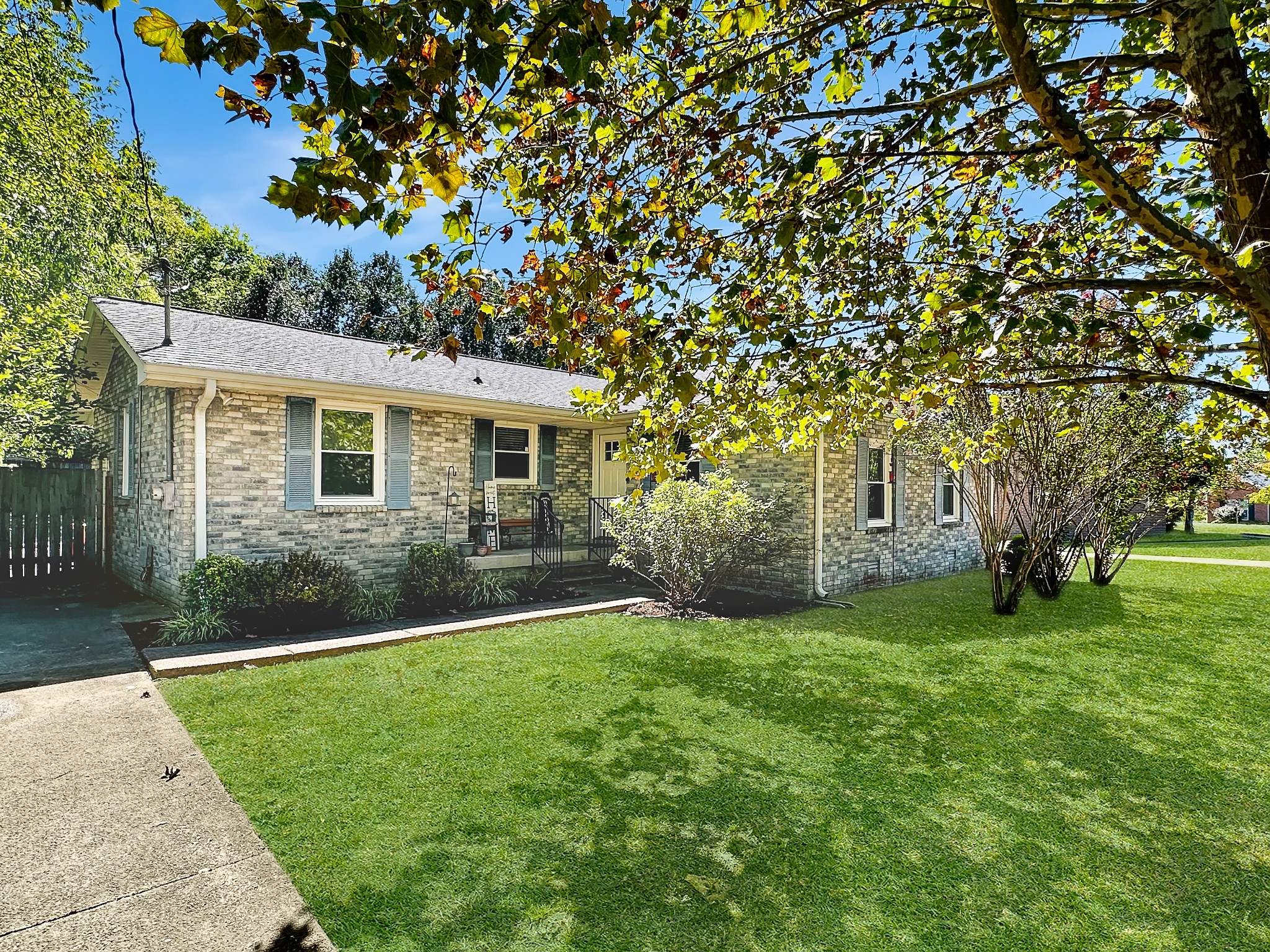 103 Ryburn Ct — photo