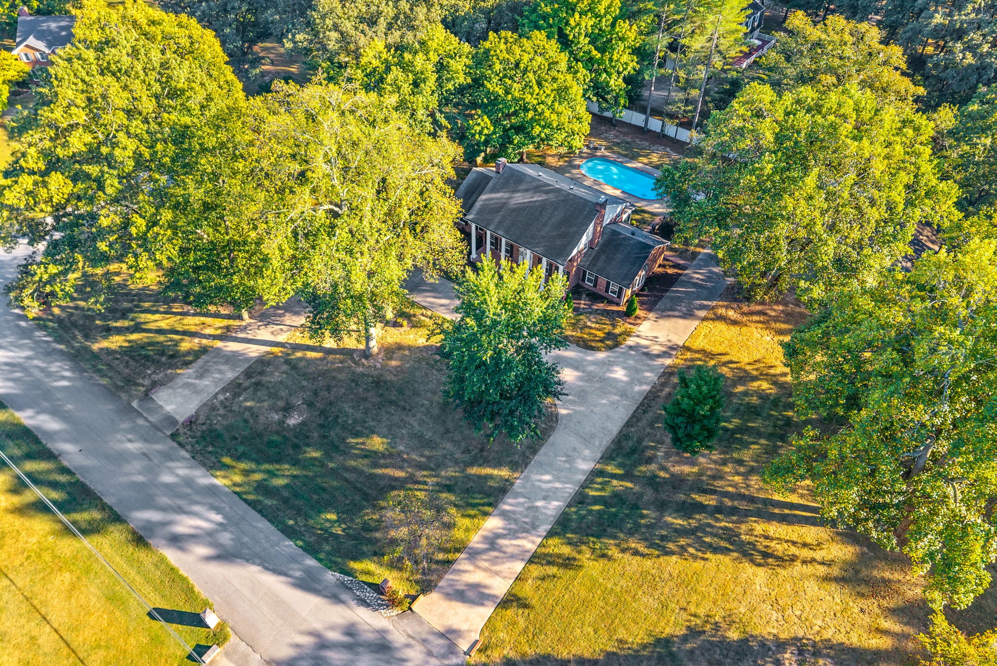 2904 Winn Mor Dr — photo