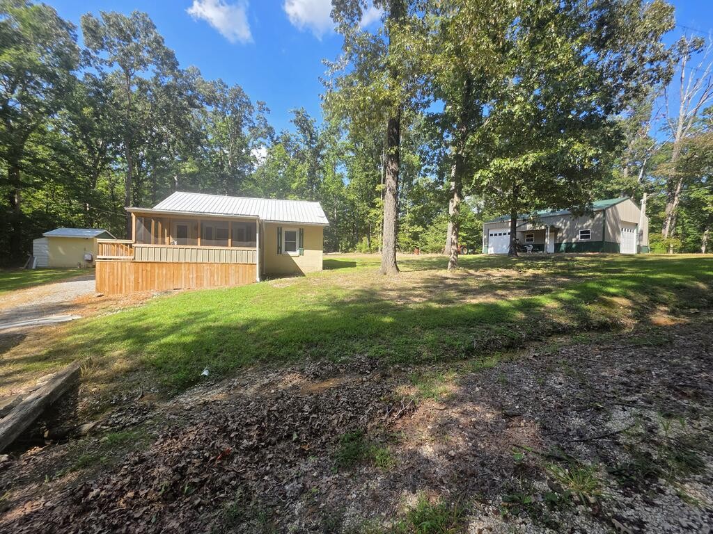 372 Catfish Rd — photo