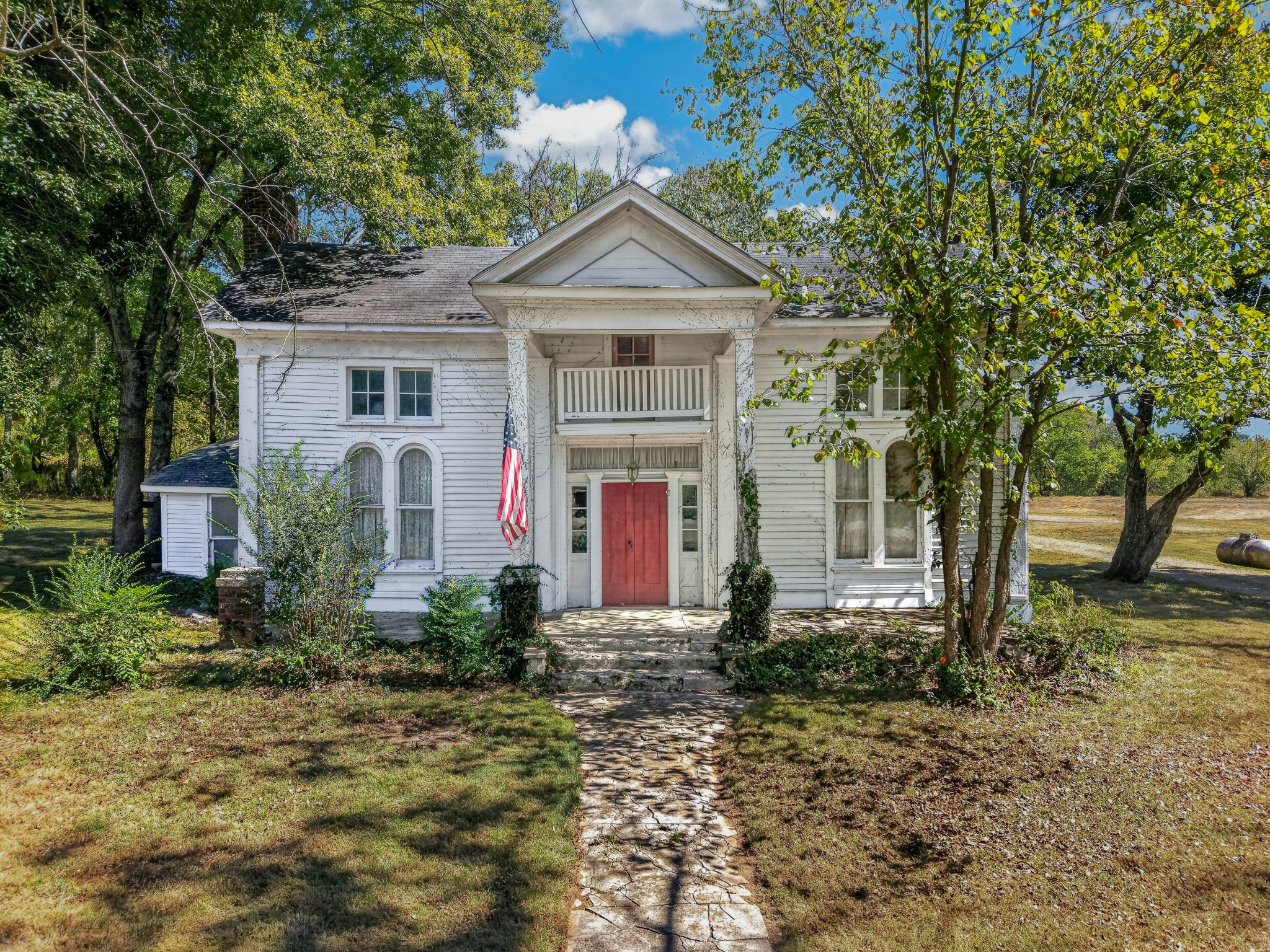 330 Swan Creek Rd — photo