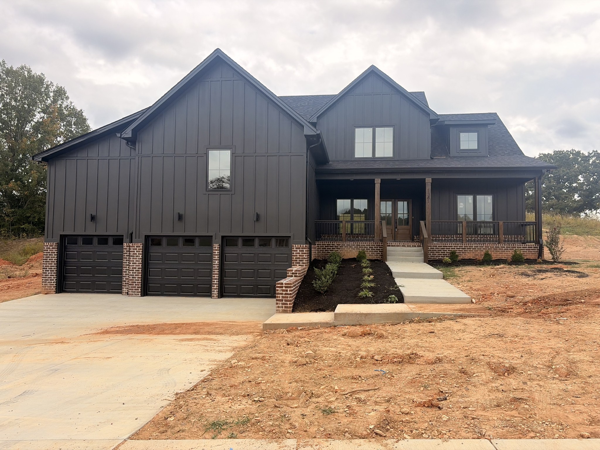 1381 Rooster Ridge Road, Pleasant View, TN 37146