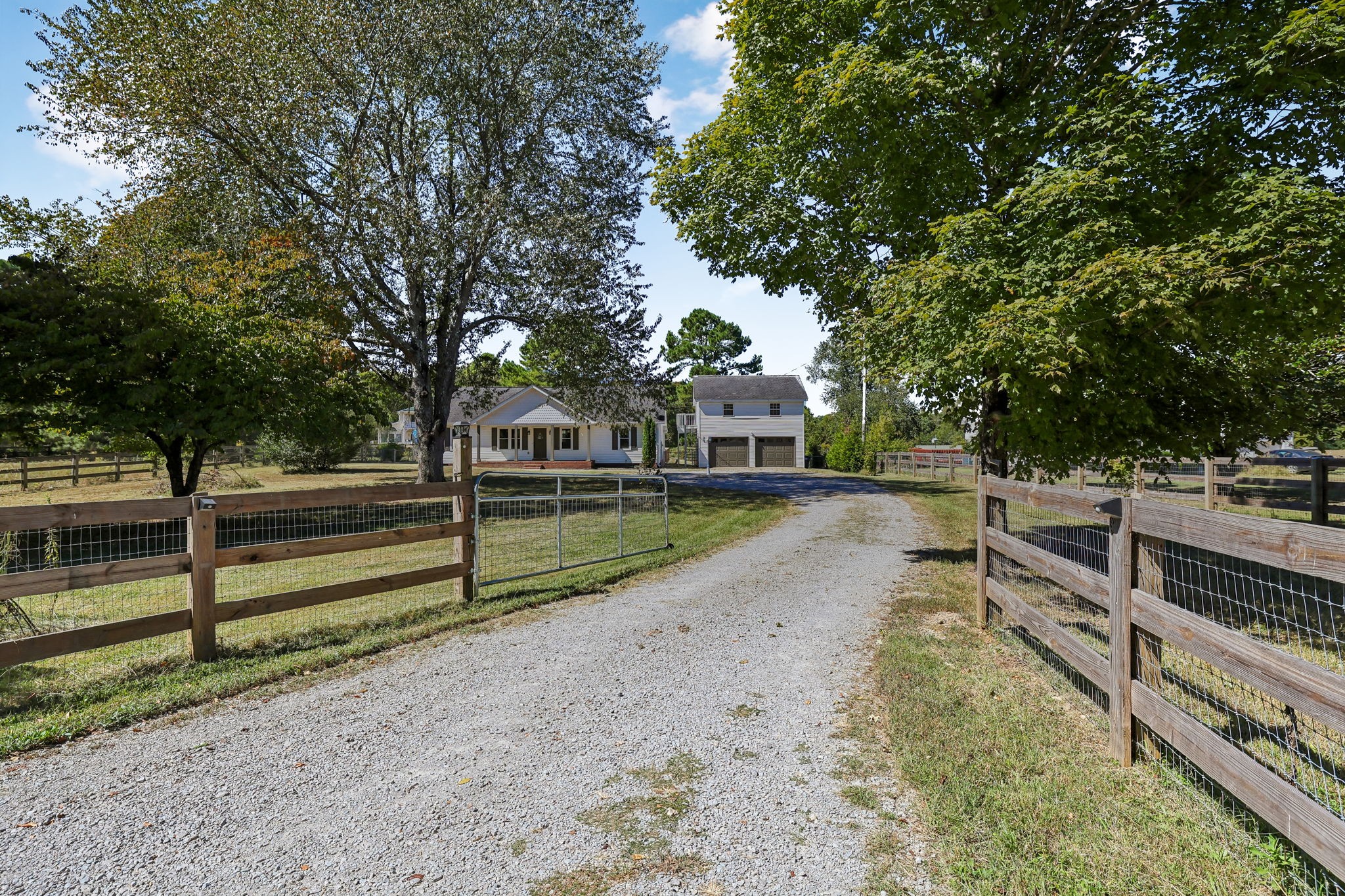 4670 Lunns Store Rd — photo