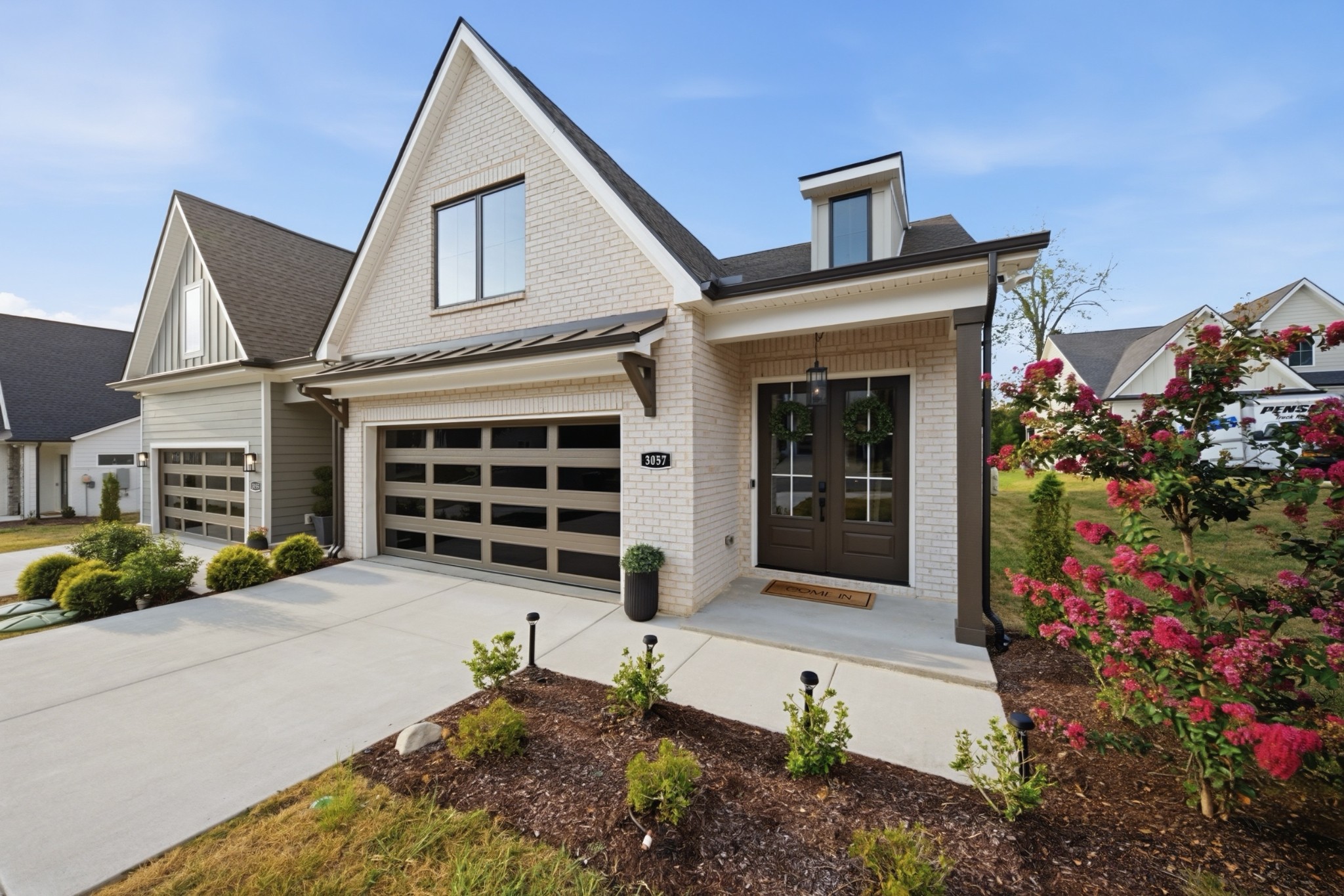 3057 Wiltshire Park Pl — photo
