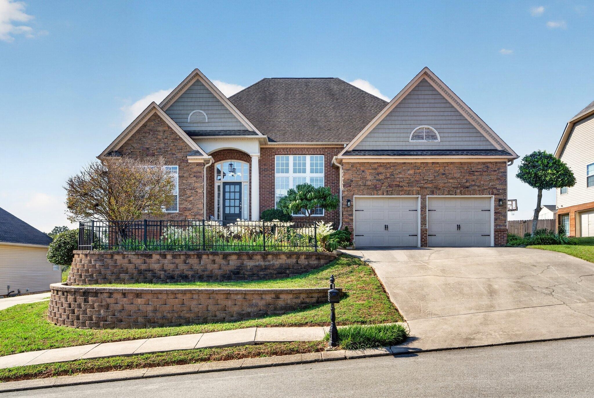 9647 Wiltshire Drive — photo