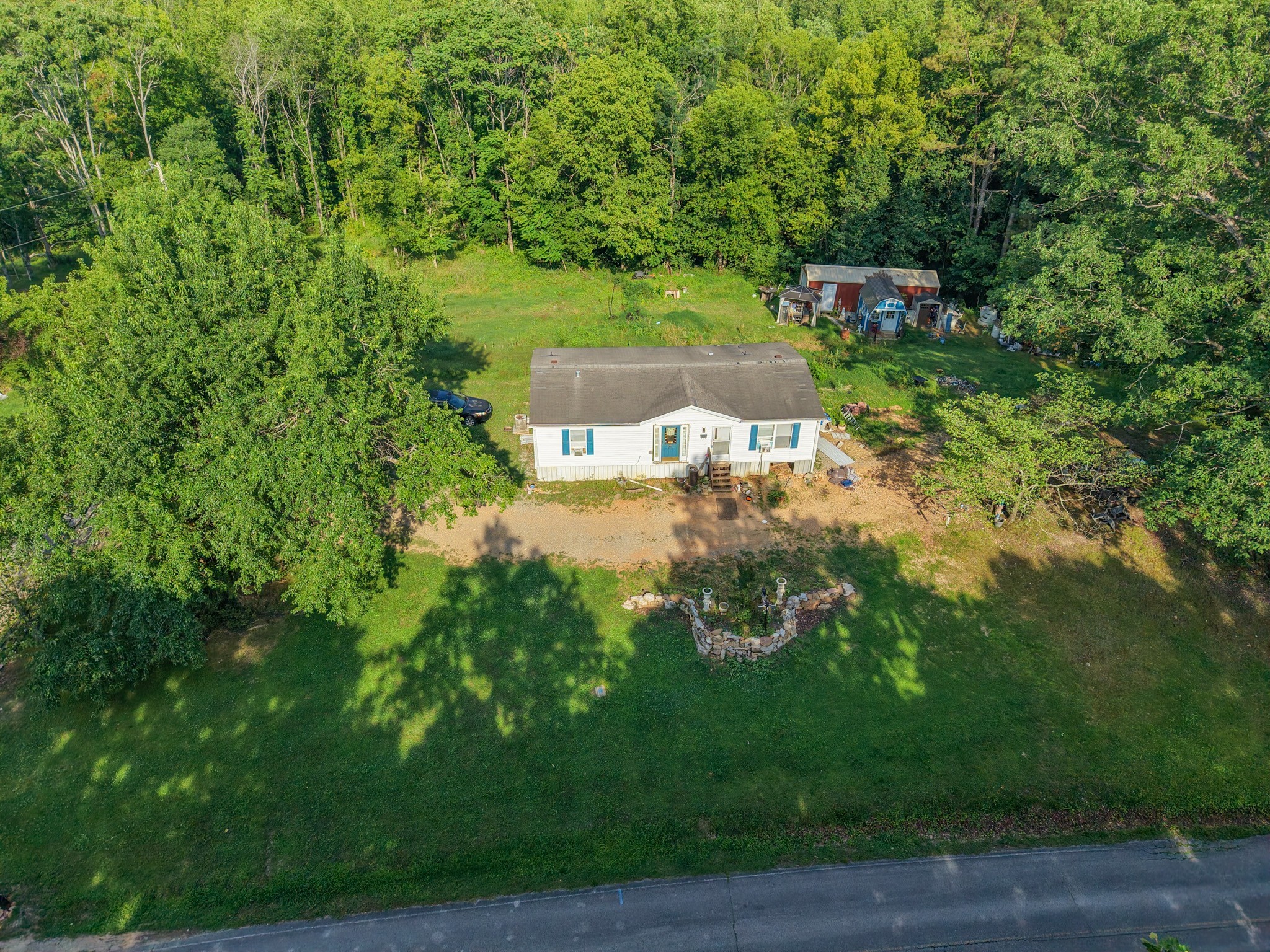1098 Ewing Albright Rd — photo