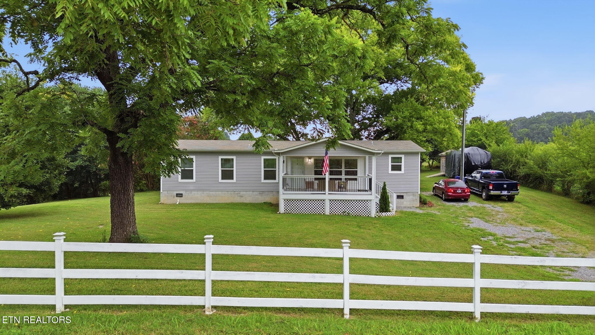 701 Watson Road, Loudon, TN 37774