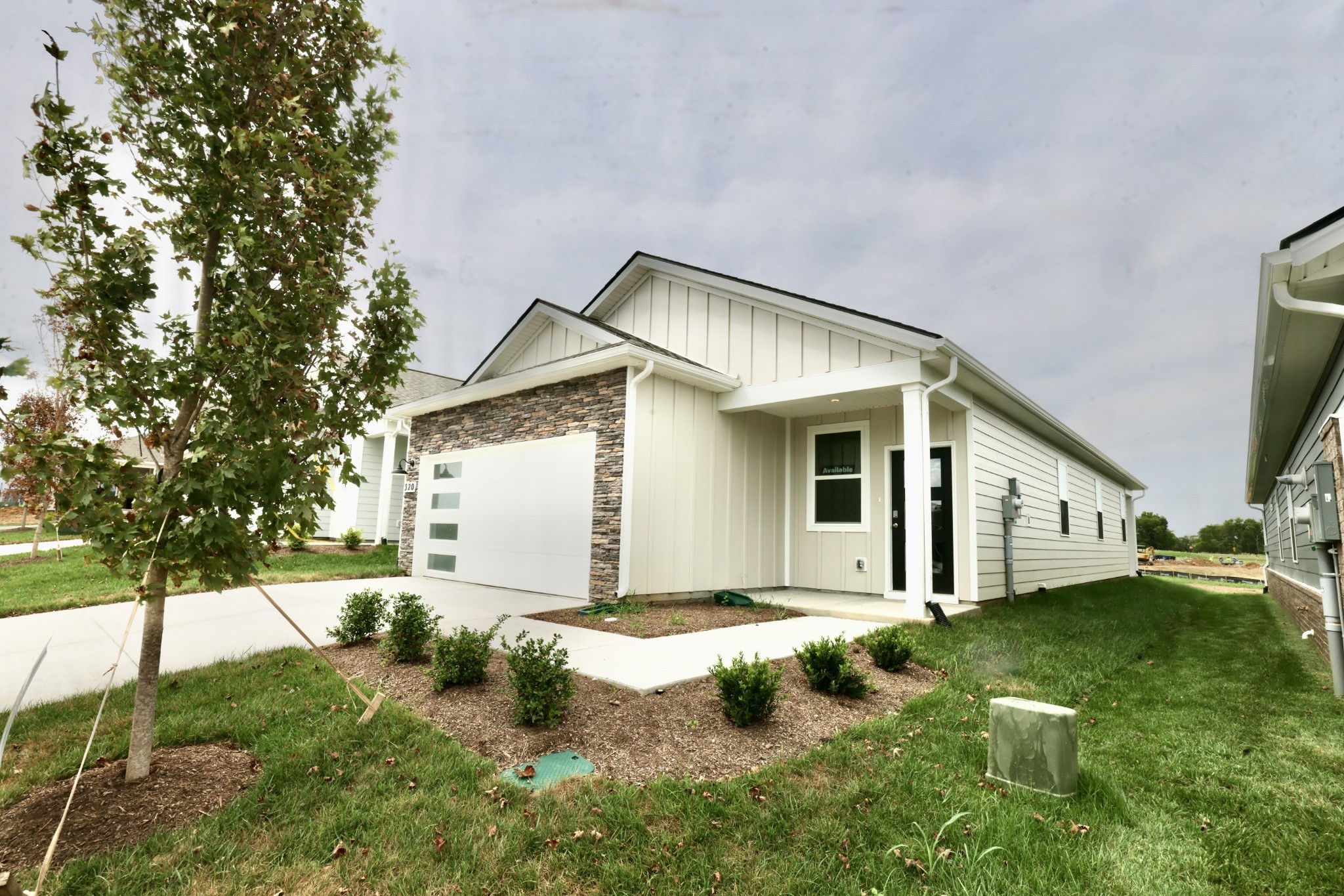 320 Apollo Pvt Way — photo