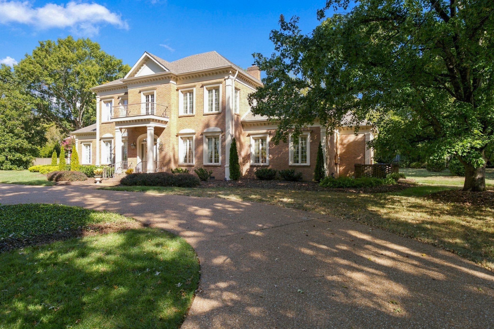 6528 Radcliff Dr — photo