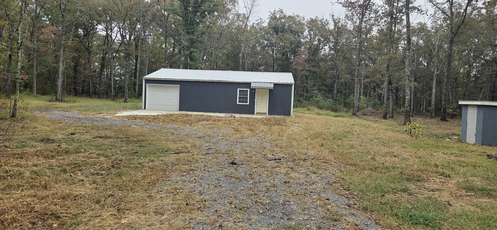 403 End Ln — photo