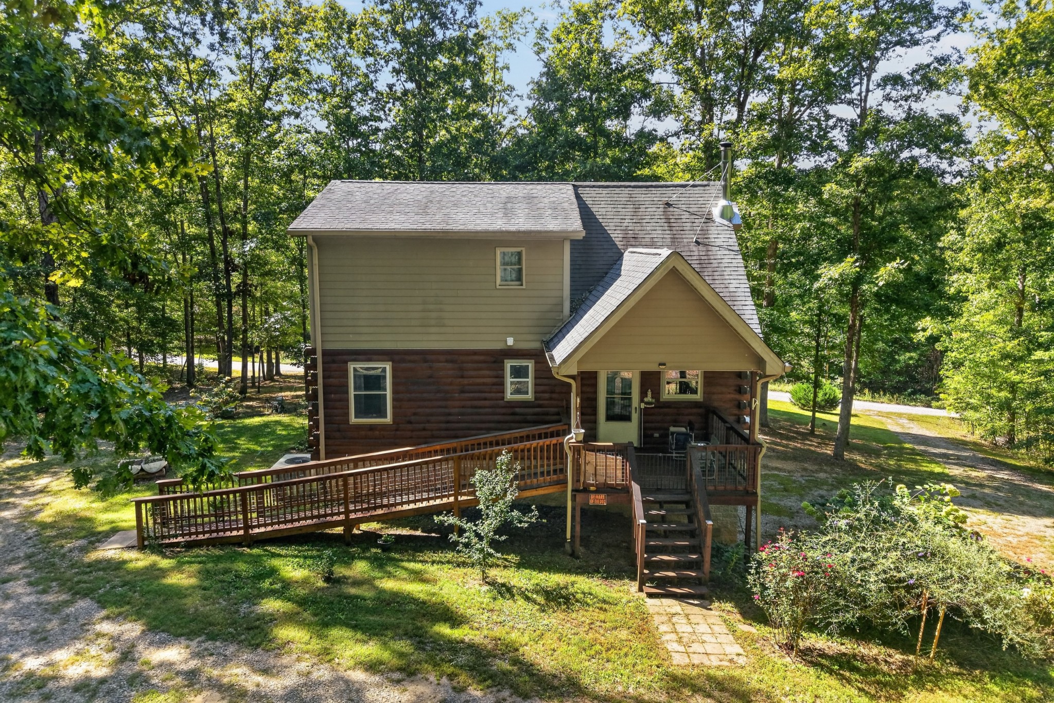 4003 Chapel Hill Rd — photo
