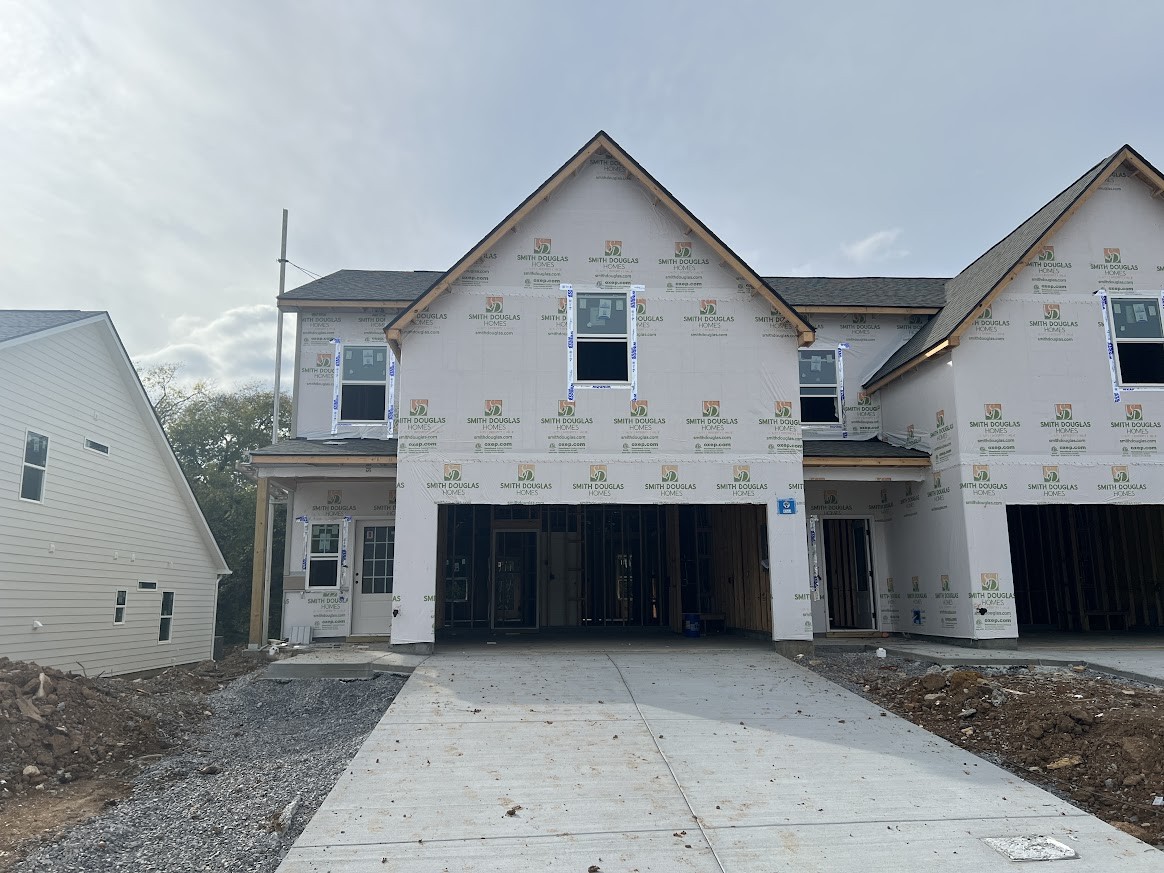 1233 Bronte Dr — photo