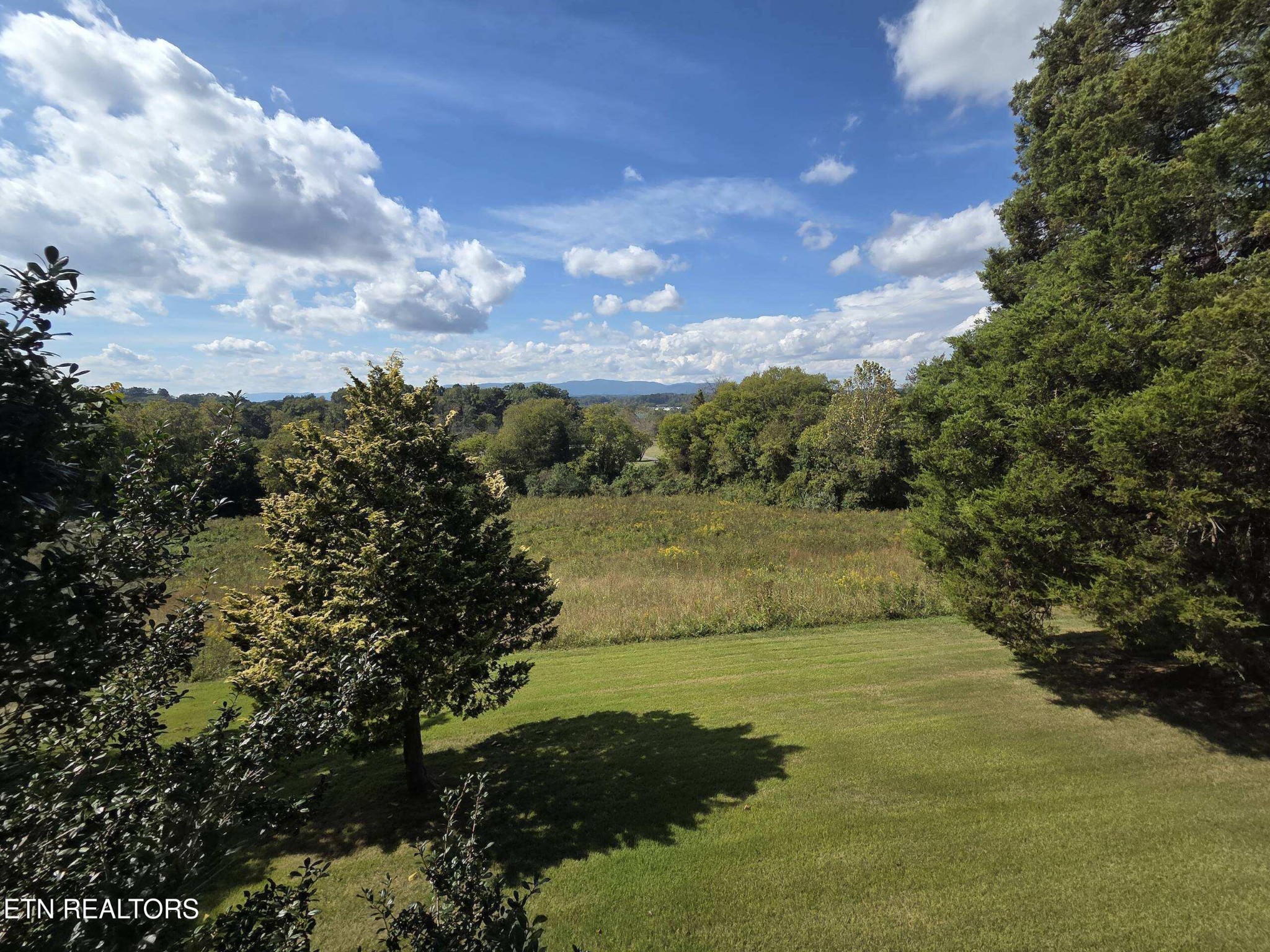 572 Mountain Road, Clinton, TN 37716 — photo 3