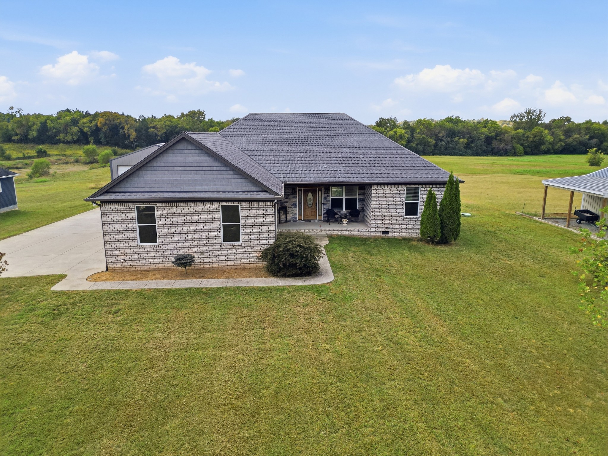 285 Burnley Rd — photo
