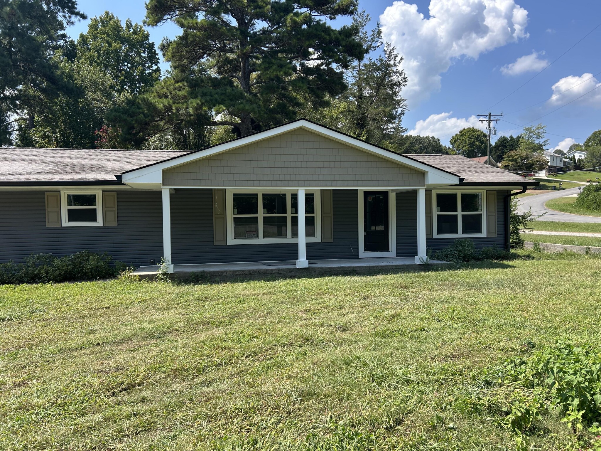 1610 Johnson Road — photo