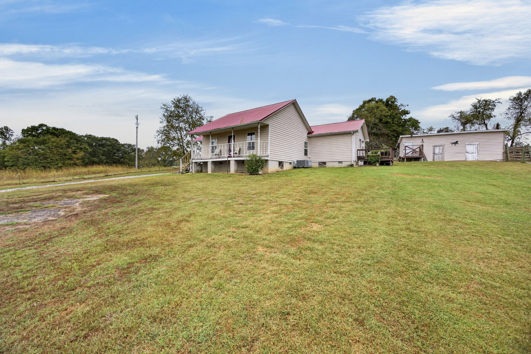 179 Government Pond Rd — photo