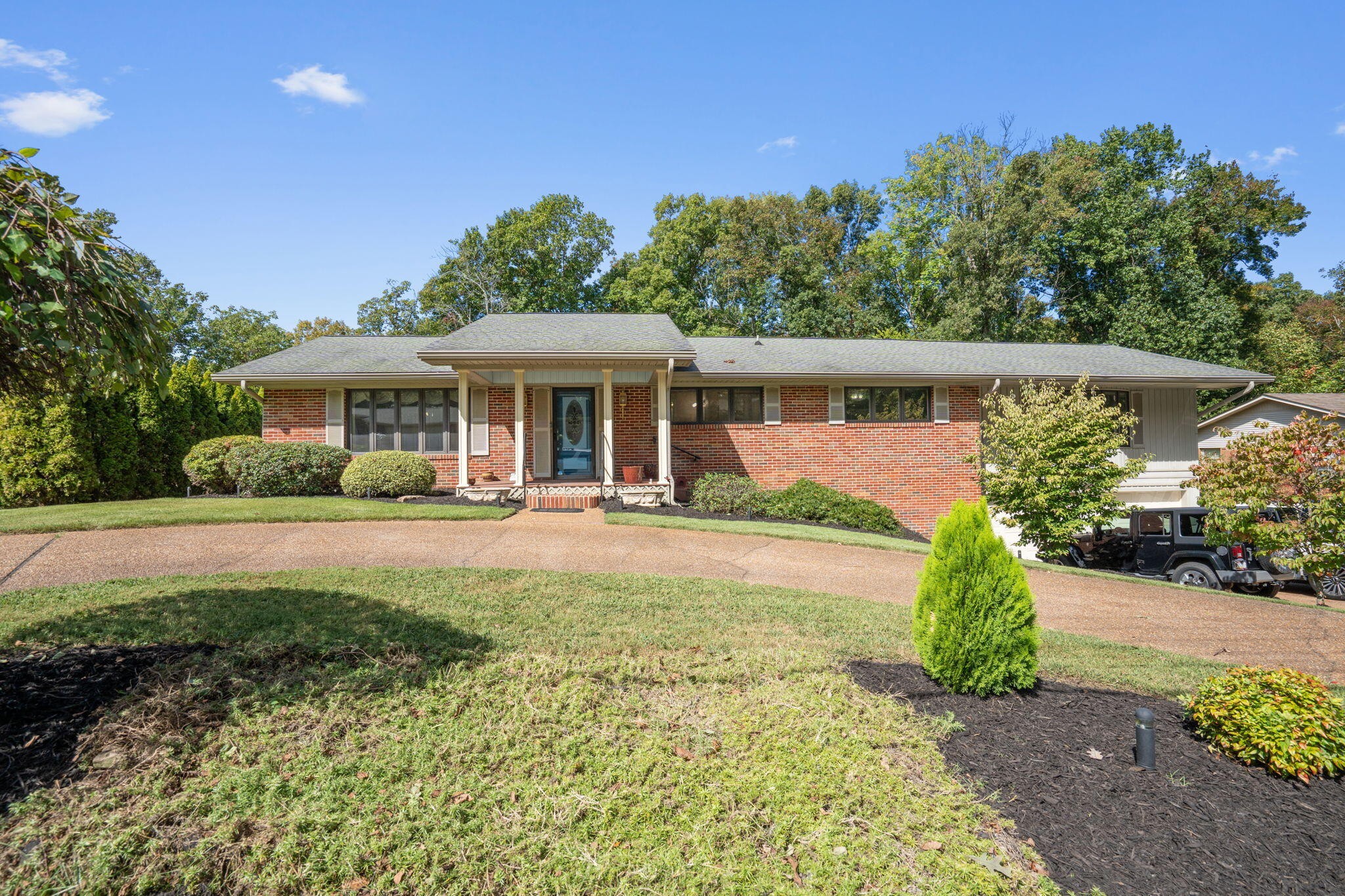 3607 Crestwood Drive, NW — photo