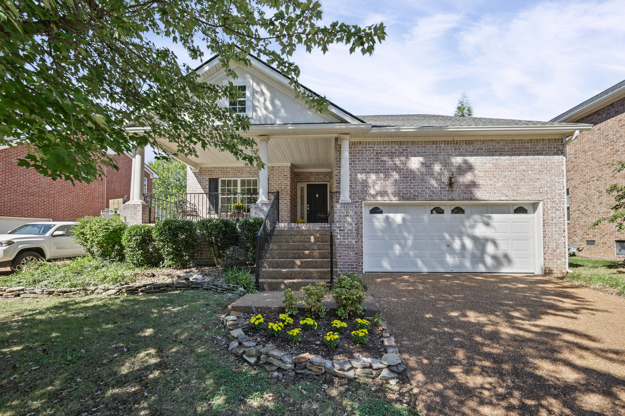 6108 Brentwood Chase Dr — photo