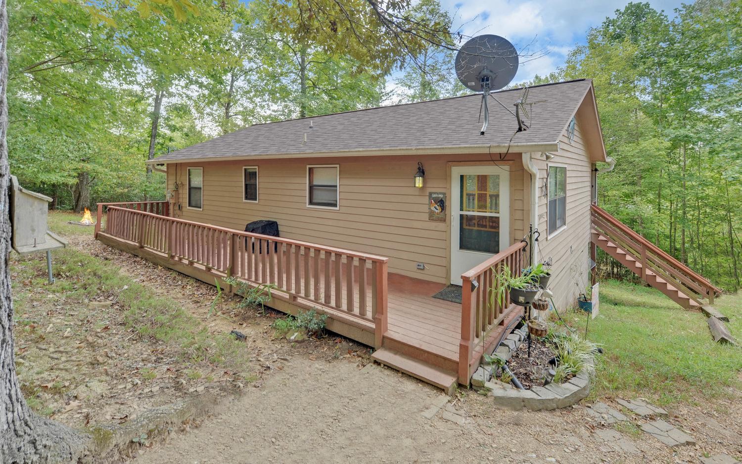550 Evans Hollow Rd — photo