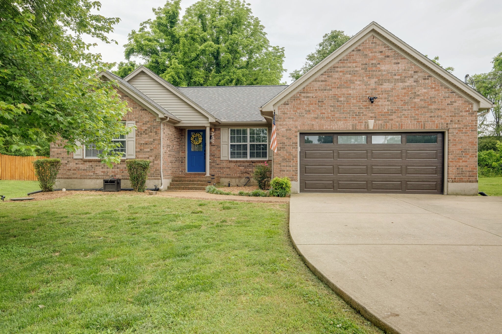 7107 Clearview Dr — photo