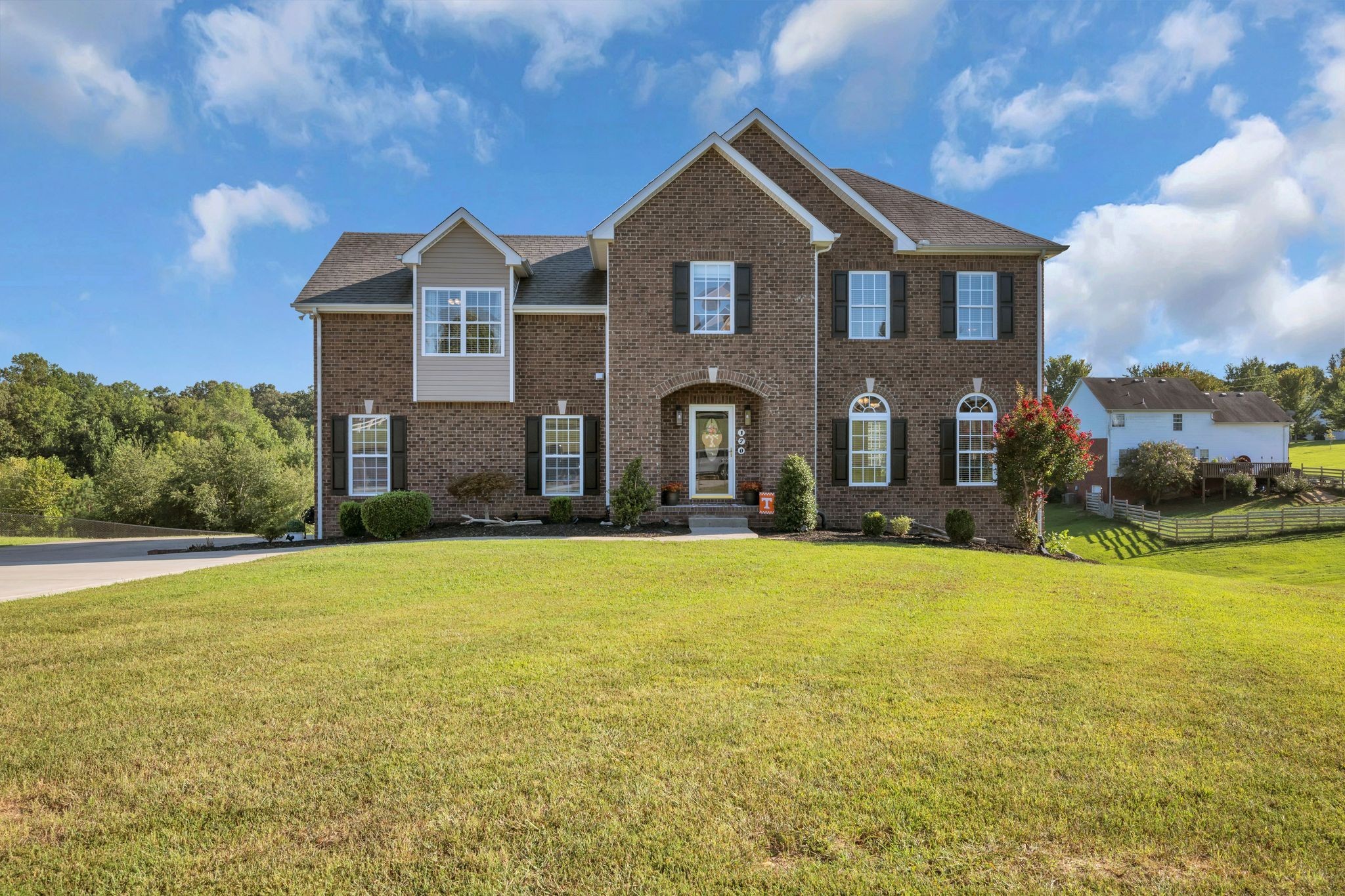 170 Lena Loop — photo