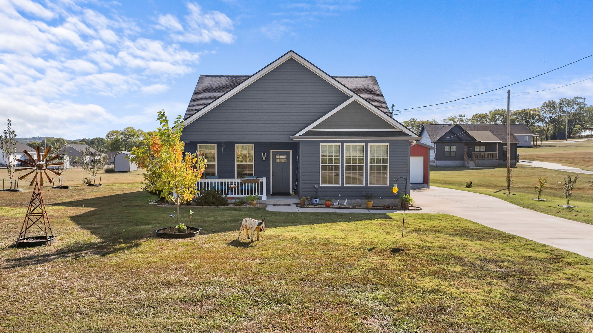 2705 McConnell Rd — photo