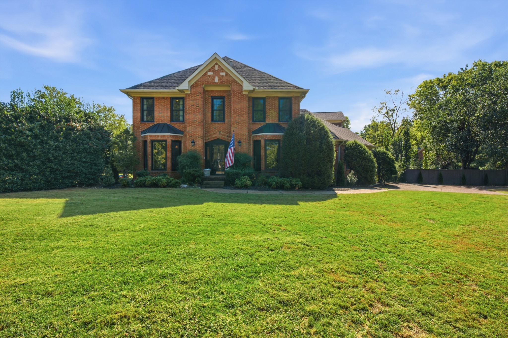 108 Sturbridge Dr — photo