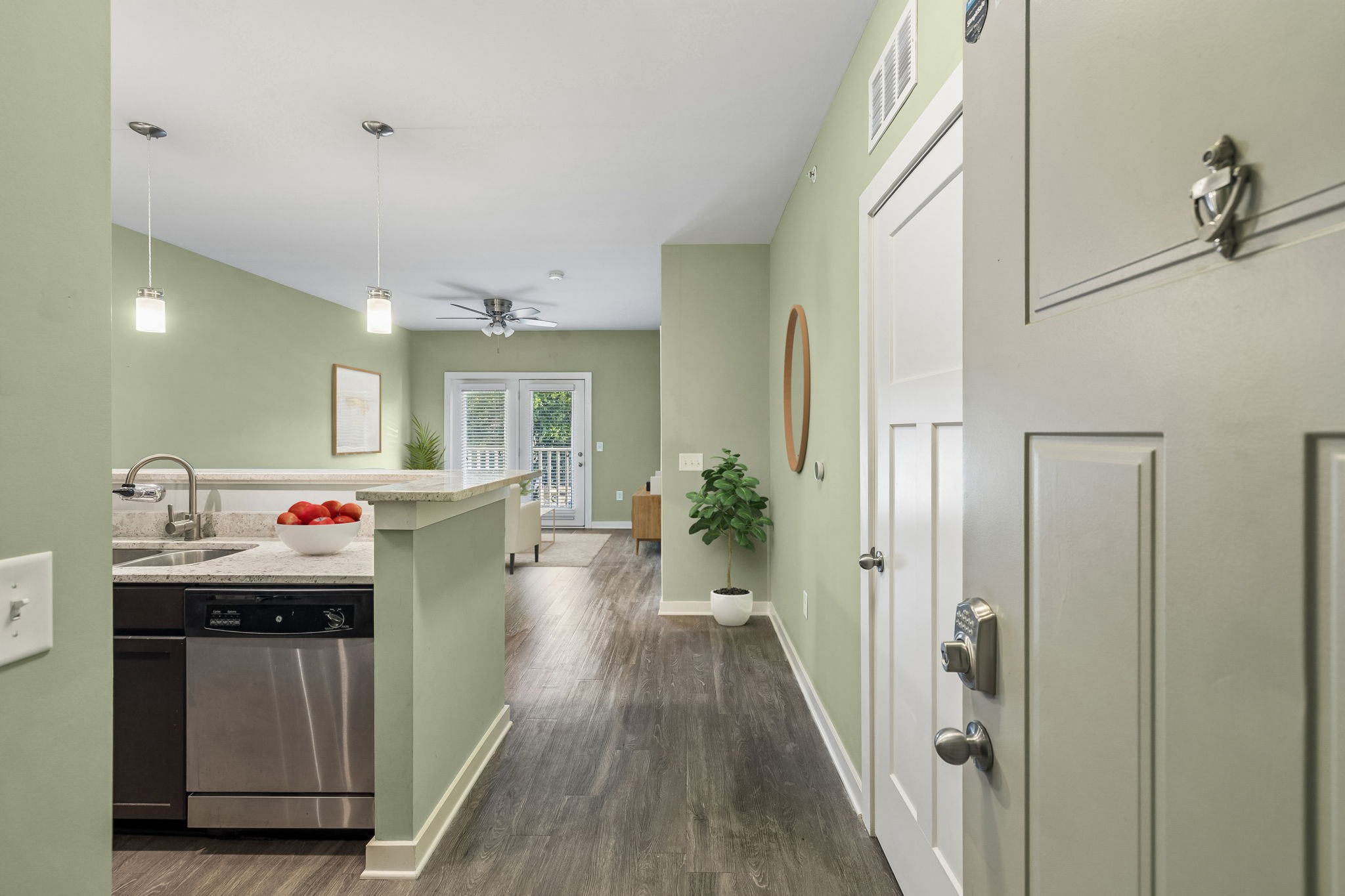 414 Rosedale Ave Unit 304 — photo