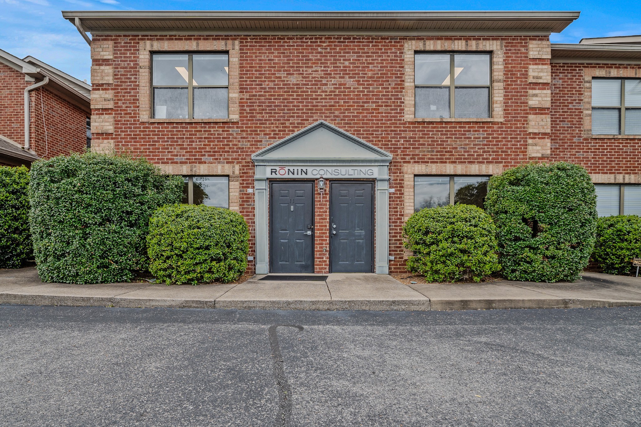 504 Autumn Springs Ct — photo