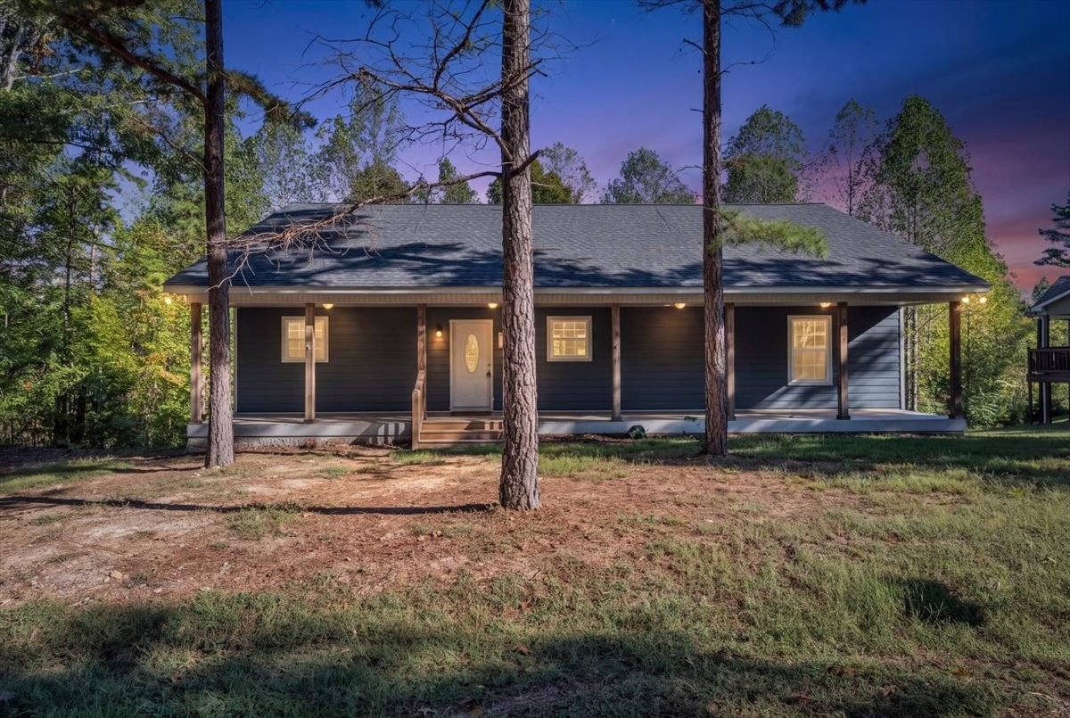 219 Antler Dr — photo